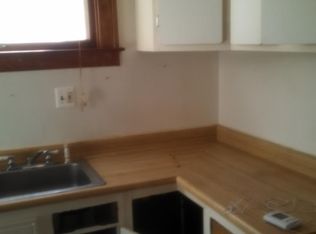 91 Emmons Blvd, Wyandotte, MI 48192
