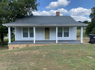 4515 Johnson Bridge Rd, Hickory, NC 28602