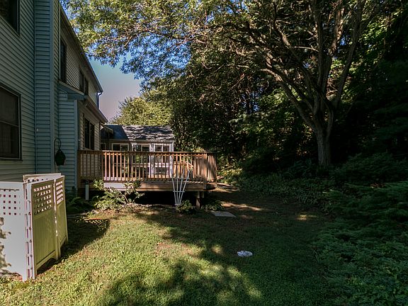 4th image of 1 Pimlico Ct