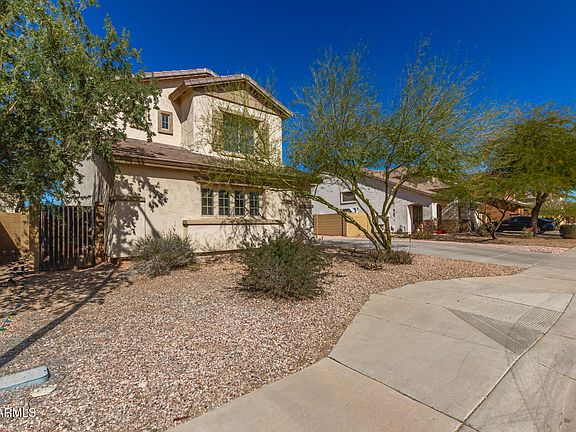 3rd image of 1428 E NATASHA Drive