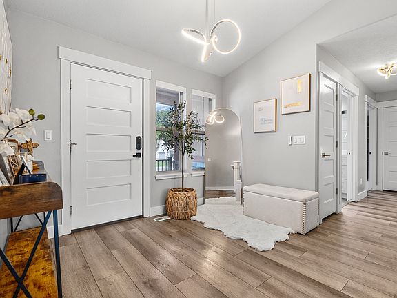 2nd image of 5183 Sunset Way