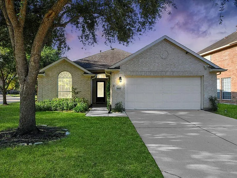 24822 Diamond Run Ct — Photo 2