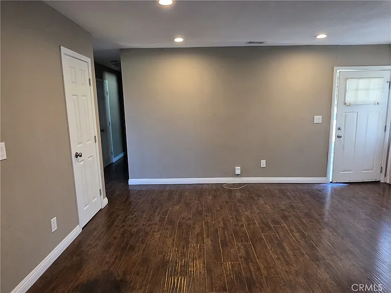 8808 Randolph St — Photo 6