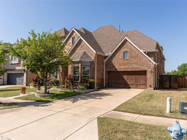 923 Touchstone Rd