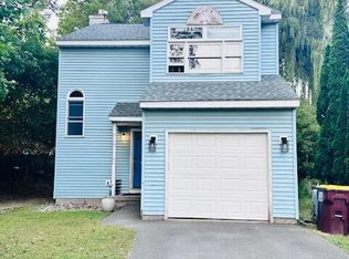 201 Krumkill Rd, Slingerlands, NY 12159