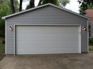 1751 Center St W, Rochester, MN 55902