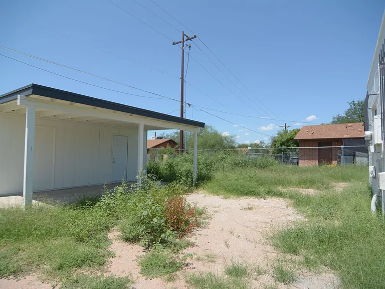 1852 S Norris Ave — Photo 11
