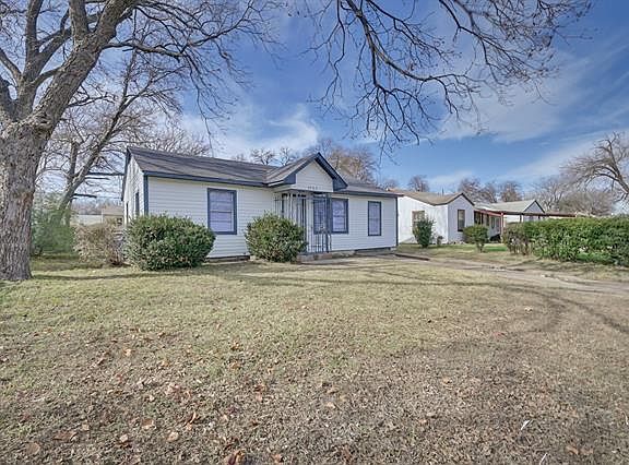 2nd image of 3232 Illinois Ave
