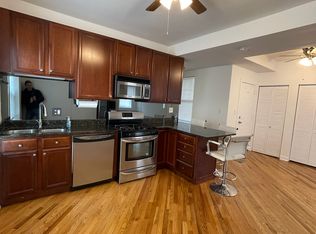 2412 W Bryn Mawr Ave APT 1S, Chicago, IL 60659