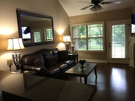 3rd image of 6915 Village Lake Cir