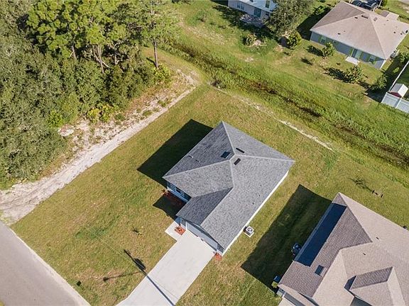 3rd image of 1928 Myakka Ct