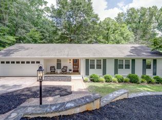 413 Foxcroft Rd, Greenville, SC 29615