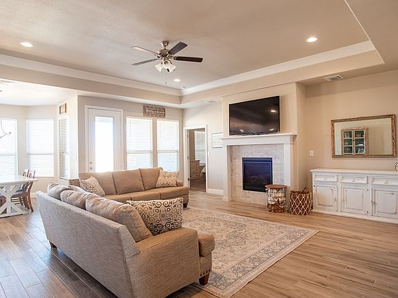 4th image of 1511 Overshine Ln