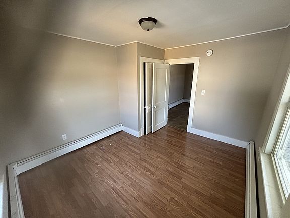 2nd image of 1116 Main St APT B