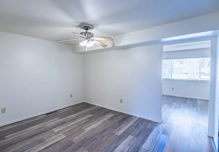 1205 Crook Ave #1 — Photo 6