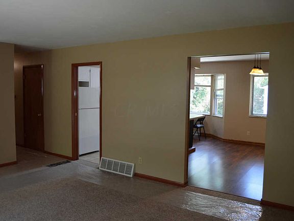 3rd image of 6086 Northgap Dr