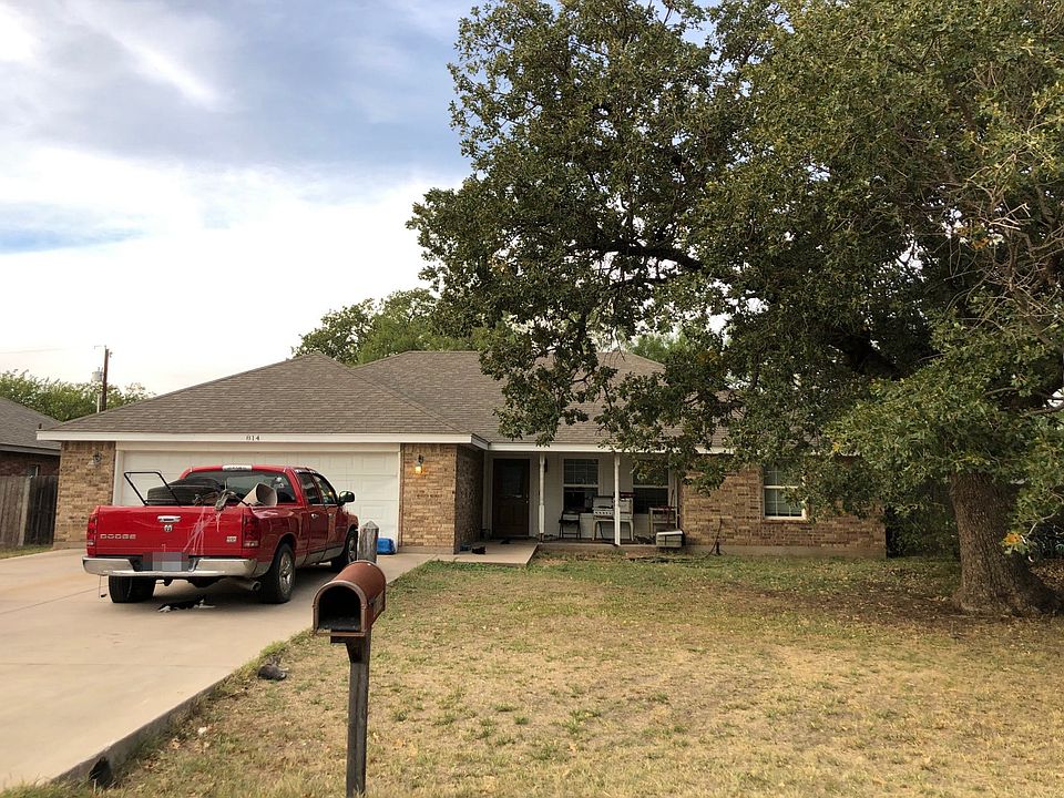 1st image of 814 Tanglewood Dr
