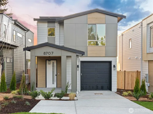8707 126th Avenue NE, Kirkland, WA 98033