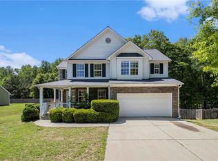 928 Shannon Rd, Loganville, GA 30052