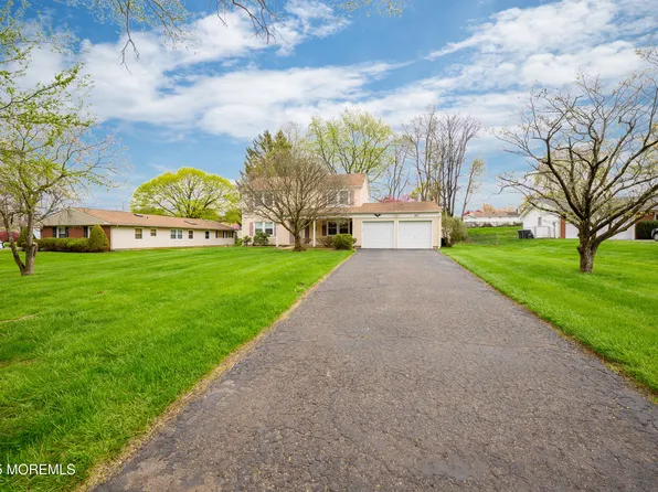 20 Edwards Lane, Manalapan, NJ 07726
