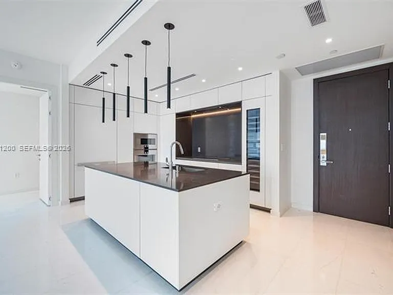 300 Biscayne Boulevard Way #2906W — Photo 9