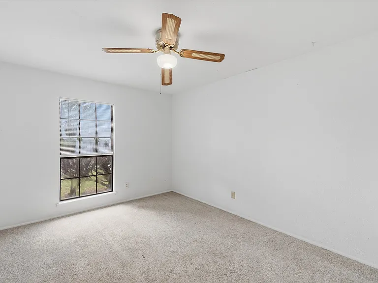 7612 Jerome Dr — Photo 25