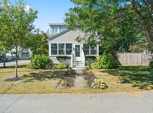 12 Munroe St, Haverhill, MA 01830