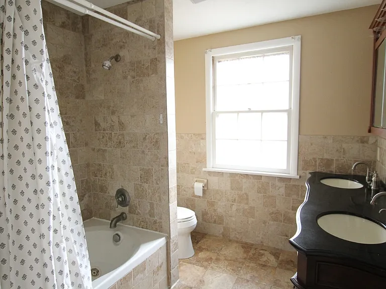 4950 Lemay Ferry Rd — Photo 9