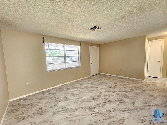 2nd image of 6324 Lomand Ave