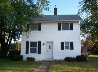 201 E Jackson St, Wilton, IA 52778