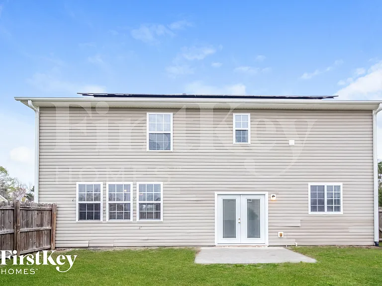 205 Commencement Blvd — Photo 16