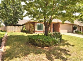 1920 W Broadway St, Broken Arrow, OK 74012