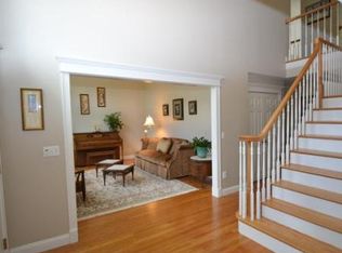 14 Drumlin Hill Rd, Bolton, MA 01740