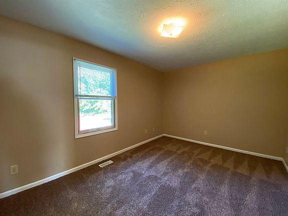 5th image of 1316 Hickory Grove Ln #1316