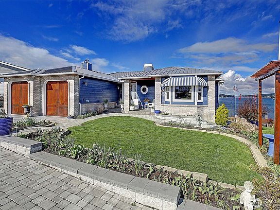 4th image of 1053 Shorecrest Place