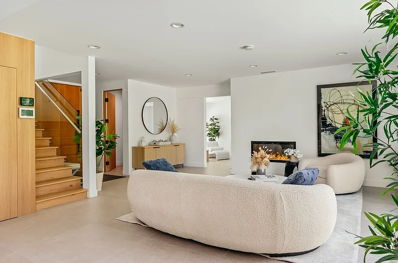 4 bed, 4.0 bath, 2932 sqft, $25,000 — Photo 4