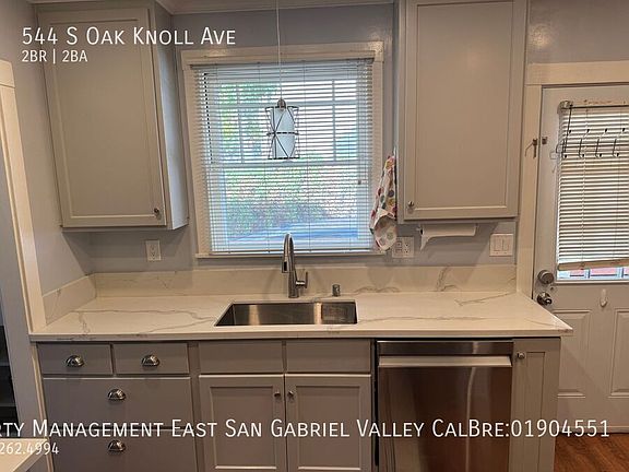 5th image of 544 S Oak Knoll Ave