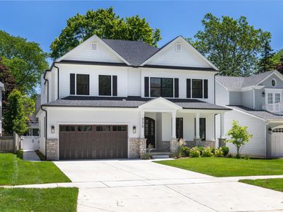 330 S Columbia St, Naperville, IL, 60540