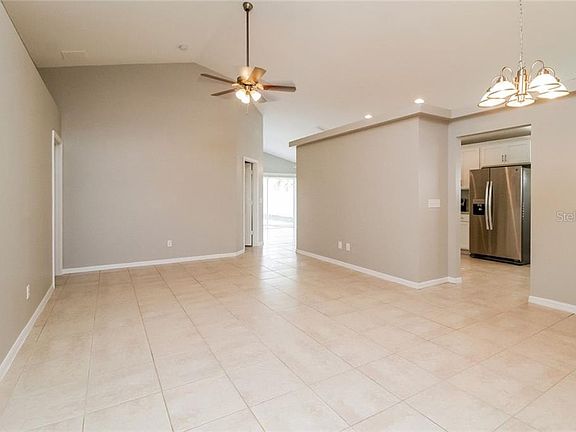 3rd image of 3119 Mandolin Dr