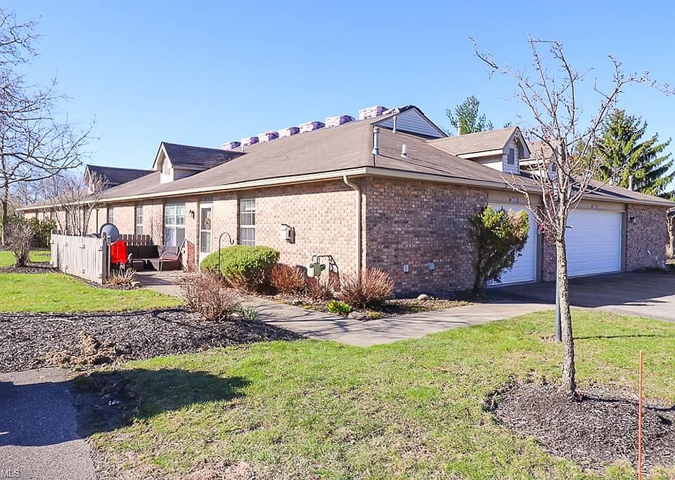 1st image of 2835 Shakespeare Ln