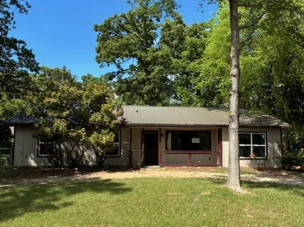 120 Pierce Dr, Mabank, TX 75156