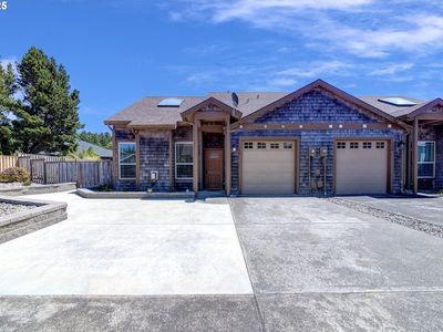 126 28th Street NW, Long Beach, WA, 98631