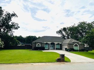 2004 Melrose Pl, Kathleen, GA 31047