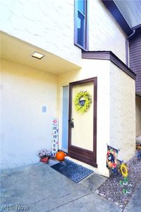 659 Hampton Ridge Dr, Akron, OH, 44313