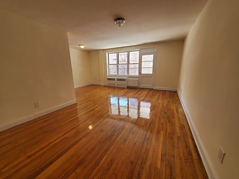 1st image of 143-25 41st Ave #302