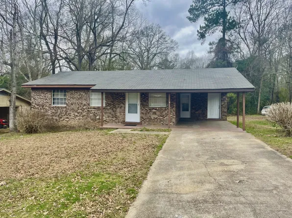 2968 Oak St, Purvis, MS 39475