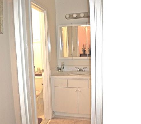4th image of 505 Central Park Ave APT 721