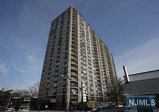 1st image of 770 Anderson Ave APT 8Q