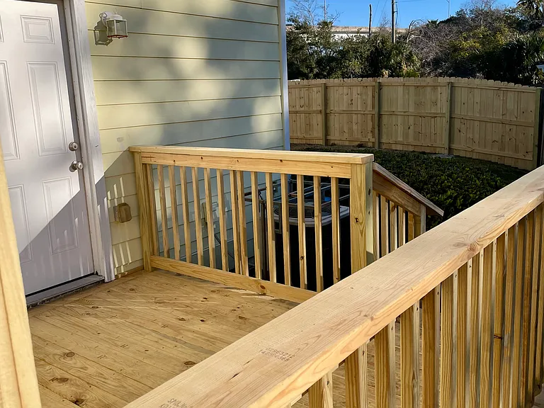 2217 Pine Pl — Photo 22