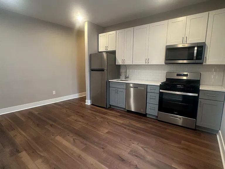 1815 S 23rd St #1 — Photo 3